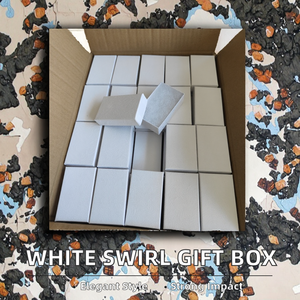 Großhandel AOPA Z # 21 Baumwollgefüllte Weiße Rechteckige Starre Schachteln mit Handgefertigtem Geprägtem Logo Kleine Karton-Schmuckgeschenkboxen - Product Image 2