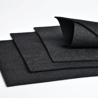 Tissu feutré aiguilleté pour revêtements de toit de voiture, tissu de doublure noir pour canapés et sacs, tissu non tissé, matière vierge.