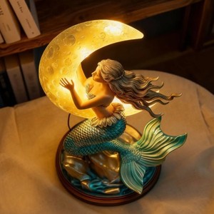 Lámpara de luna de sirena de resina, luz nocturna decorativa para escritorio o estantería - Product Image 3