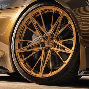 Jante monobloc forgée sur mesure 17x10J 18x10.5J 18x9.5 5x114.3 blanche pour Honda Civic, Subaru, Tesla, Hyundai (CE28N) - Product Image 1