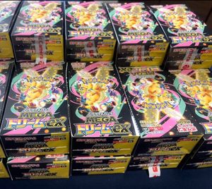 Boîte dorée Pokémon MEGA Dreamex PTCG version japonaise, papier 15x10x5 cm, Pokémoned - Product Image 4