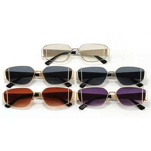 Gafas de Sol Retro Y2K Punk para Hombre y Mujer, Modelo 2025, Protección UV400, Color Negro Plateado, Montura de Aleación, Estilo Ojo de Gato - Product Image 6