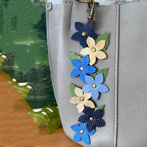 Handmade PU <b>leather</b> flower pendant chain ornament, car accessory, <b>keychain</b>, bag decoration pendant. - Product Image 3