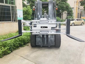 <span class=keywords><strong>Mini</strong></span> carretilla elevadora diésel de 2,5 toneladas, <span class=keywords><strong>3</strong></span>,5 toneladas, <span class=keywords><strong>3</strong></span> toneladas, accesorio con bomba de abrazadera de cambio lateral rotativa como componente central, carretilla elevadora - Product Image 4