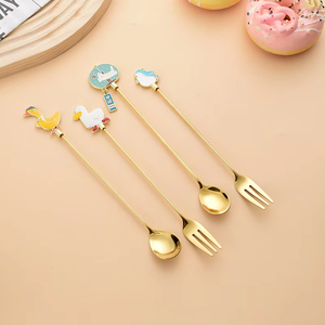 Nouvelle mode 304 couverts en acier inoxydable fourchette cuillère dessin animé argenterie cuillère à Dessert fourchette à fruits cuillère à café ensemble <span class=keywords><strong>de</strong></span> couverts - Product Image 2