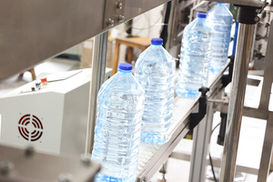 Applicateur de poignées pour bouteilles de boissons en plastique de 5 et 10 <span class=keywords><strong>litres</strong></span>, entièrement automatique, avec poignée araignée, nouveau design - Product Image 5