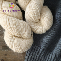 Raw White 100% Baby Alpaca Wool Lace Yarn Fine Weight Hand Knitting Yarn Eco-Friendly Skin-Friendly Soft Yarn for Scarf Blanket