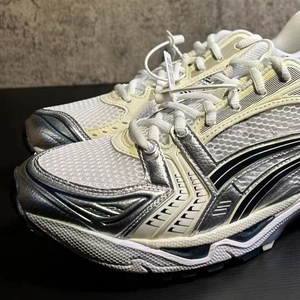 Sneakers di Design alla Moda per Uomo e <span class=keywords><strong>Donna</strong></span>, Alta Qualità, Fodera in Rete, Chiusura con Lacci, Ammortizzazione, per Tutte le Stagioni, Marca Trendy Popolare - Product Image 5