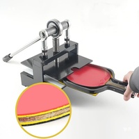 Machine professionnelle de découpe de caoutchouc pour raquettes de tennis de table
