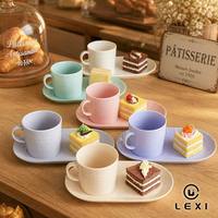 Ensemble de tasses à thé en porcelaine Pastel Mini Mug et Cake Flight avec assiette à dessert, plateau de dégustation pour le thé de l'après-midi, duo de service pour fête, cadeau