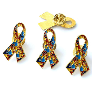 Pins de esmalte de hierro para la concienciación sobre el VIH - Insignias plateadas grabadas y talladas para la defensa y campañas contra el SIDA - Product Image 4
