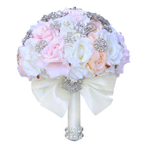 <span class=keywords><strong>Fleurs</strong></span> Artificielles Romantiques <span class=keywords><strong>Fleurs</strong></span> Blanches Bouquets <span class=keywords><strong>De</strong></span> <span class=keywords><strong>Mariée</strong></span> Perles Artificielles <span class=keywords><strong>Bouquet</strong></span> <span class=keywords><strong>De</strong></span> Cristal Fleur <span class=keywords><strong>De</strong></span> Mariage <span class=keywords><strong>De</strong></span> <span class=keywords><strong>Mariée</strong></span> - Product Image 5