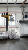 Robot de déballage automatique, machine à basculer les sacs PE de 25 kg, station de remplissage de sacs jumbo, système de transfert de granulés de résine