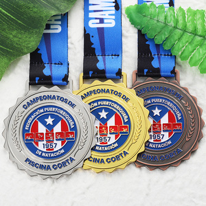 Médailles de sport personnalisées en alliage de zinc plaqué or, argent, <span class=keywords><strong>bronze</strong></span>, avec logo en émail et bord festonné, pour <span class=keywords><strong>la</strong></span> natation (Piscina Corta) - Product Image 3