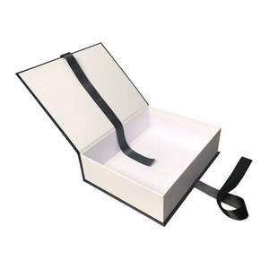 Wholesale Custom Luxury Foldable Magnetic Closure Gift Boxes White Magnet Flap Clothing Paper <b>Box</b> Cardboard Matt Lamination - Product Image 6