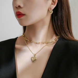 Wholesale Fashion Eco-friendly CopperGold Plated Layered <b>Necklace</b> Set <b>Delicate</b> Pendant Korean Jewelry Set for Women - Product Image 2