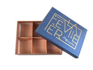 Luxe chocoladeverpakking met glitterafwerking, ecologisch verantwoorde telescoopdesign, magneetsluiting, hoogwaardig karton - Product Image 2