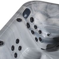Jacuzzi économique pour 5 personnes, spa carré autoportant avec 63 jets pour la détente dans la cour de la villa