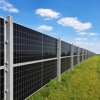Système de montage de panneaux solaires bifaciaux à économie d'énergie pour clôture, structure de support au sol vertical pour ferme photovoltaïque