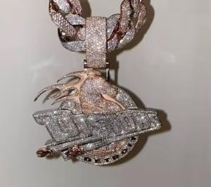 Pendentif personnalisable en argent sterling 925, style hip-hop, lettre de dessin animé, serti de moissanite VVS, or blanc, style rappeur - Product Image 1