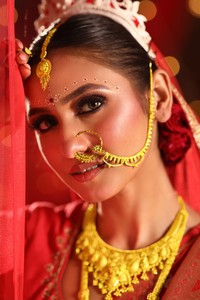 Compre Maang Tikka Chapado en Oro de 24 Quilates para Mujer, Joyería Tradicional para la Frente, para Bodas Étnicas y Eventos Festivos - Product Image 6