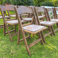 Chaises de mariage pliables en bois naturel brun Wimbledon, empilables, pour extérieur, hôtel, banquet, mariage, salle à manger, jardin, pour événements
