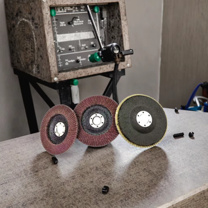 Paquete de 20 Discos de Lija de Óxido de Aluminio de 4.5x7/8" (4-1/2") Grano 60 Mediano T27 para Amoladora Angular, Marca OEM <span class=keywords><strong>SATC</strong></span>, 3 Años de Garantía - Product Image 1