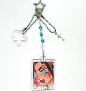 Alien Stage Porte-clés assortis faits à la main: Luka, <span class=keywords><strong>Mizi</strong></span>, Hyuna et Ivan Cosplay Porte-clés Cadeau pour les couples de fans - Product Image 2