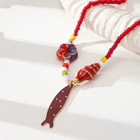 Summer Ocean Vacation Style Short Riz Beads Coral Homard Conch Pendentifs Collier pour femmes Chaîne à maillons Bijoux de mode
