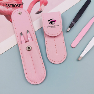 <span class=keywords><strong>Pince</strong></span> <span class=keywords><strong>à</strong></span> <span class=keywords><strong>épiler</strong></span> et ciseaux <span class=keywords><strong>à</strong></span> sourcils ensemble rose noir <span class=keywords><strong>pince</strong></span> <span class=keywords><strong>à</strong></span> <span class=keywords><strong>épiler</strong></span> dissolvant cheveux double sourcil peigne clip costume - Product Image 1