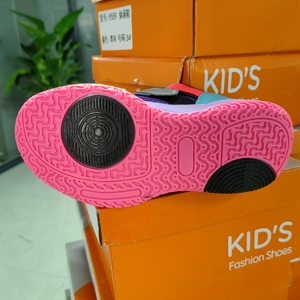 Chaussures de <span class=keywords><strong>basket</strong></span>-ball pour garçons - Chaussures de sport respirantes en maille pour garçons, chaussures d'entraînement professionnelles pour enfants - Product Image 6