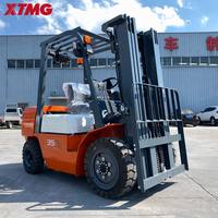 Chariot élévateur diesel XTMG compact de 3,5 tonnes avec rayon de braquage de 2450 mm pour espaces restreints en usine, chariot élévateur diesel pour le déplacement de matériaux