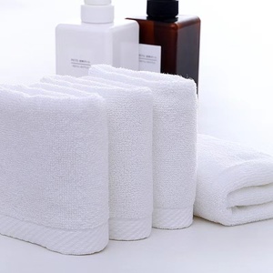 Ensemble de serviettes de bain en coton 100% uni <span class=keywords><strong>blanc</strong></span>, écologiques, pour hôtel et spa, avec une qualité GSM élevée - Product Image 4