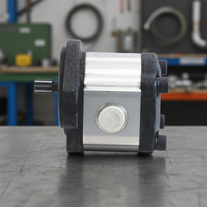 Moteur hydraulique d'usine, système hydraulique, accessoires mécaniques professionnels, moteur hydraulique à huile GR-913, 2MF, hydraulique à huile - Product Image 2