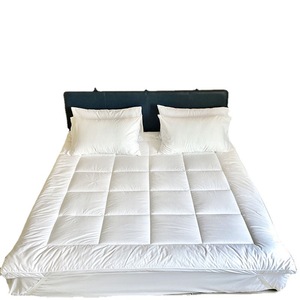 Protège-matelas <span class=keywords><strong>imperméable</strong></span> grand lit avec fermeture éclair, <span class=keywords><strong>surmatelas</strong></span> en forme de tapis de mahjong pour usage hospitalier - Product Image 2