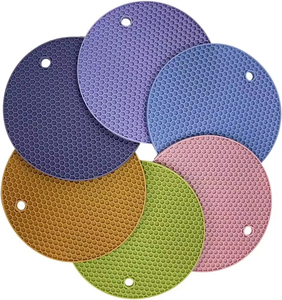 モダンなシリコン製トリベットマット 7インチ 6インチ 柔軟 耐熱 エコフレンドリー カスタムカラー ロゴ入り ホットパッド キッチンカウンター用 - Product Image 2