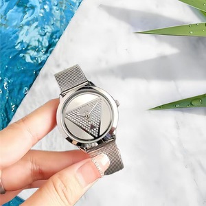 <span class=keywords><strong>Reloj</strong></span> de Pulsera de Lujo Marca <span class=keywords><strong>Guess</strong></span> para Mujer Esfera de Acero Inoxidable de 35mm Pantalla de Cristal de Cuarzo Correa de Aleación con Hebilla Éxito de Ventas para Chicas - Product Image 4