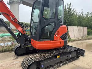 Mini-excavatrice d'occasion japonaise rouge U55 U40 U35 de 5 tonnes avec peu d'heures de fonctionnement - Product Image 3