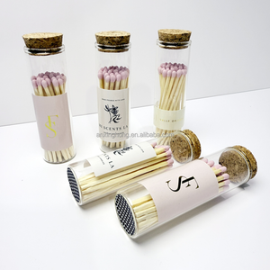 Botella de Vidrio Transparente Delgada con Tapón de Corcho, Etiqueta Personalizada con Marca, Punta Rosa Pastel - Product Image 6