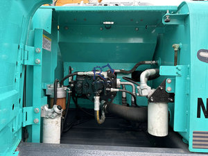 Excavatrice sur chenilles d'occasion Kobelco 210 du Japon, 21 tonnes, modèle 2024, excellent état, avec boîte de vitesses, pompe et moteur, pour la construction, à vendre - Product Image 5