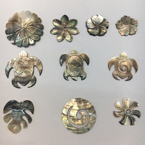 Cuentas <span class=keywords><strong>de</strong></span> Perlas <span class=keywords><strong>de</strong></span> Concha <span class=keywords><strong>de</strong></span> <span class=keywords><strong>Ostra</strong></span> Natural Talladas en Hueco con Labios Negros, Colgantes <span class=keywords><strong>de</strong></span> Hoja <span class=keywords><strong>de</strong></span> Monstera y Tortuga, Adornos <span class=keywords><strong>de</strong></span> Concha Negra, Cuentas <span class=keywords><strong>de</strong></span> Hoja - Product Image 3