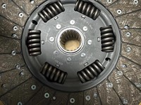 Disco de Embrague para Camión de Servicio Pesado 1878007072 0192503003 A0192503003 430mm 18T, Plato de Embrague Compatible con Mercedes-Benz Actros MP2 MP3 Axor