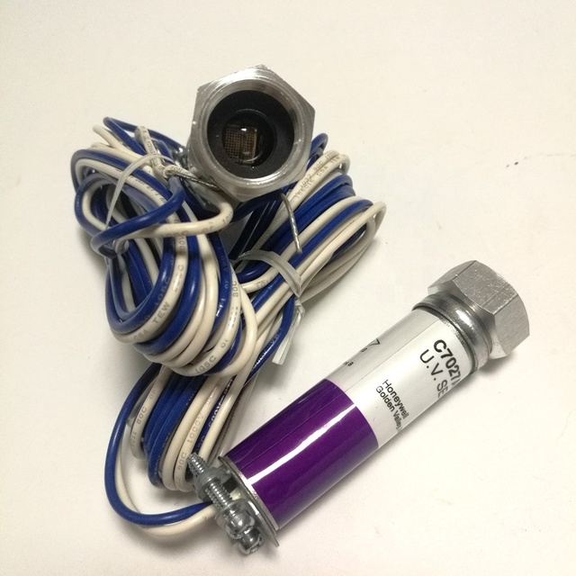C7027A1023 Minipeeper Ultraviolet Flame Detector UV Flame Sensor for burner Spare Parts