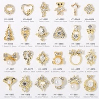 Paso Sico Nouveauté - Strass pour ongles 3D en forme de fer à cheval, trèfle à quatre feuilles, couronne de perles, métal, lot de 10 pièces, prêts à l'emploi