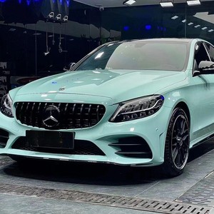 Rouleau de film vinyle Saga vert PET haute brillance 1,52x15m auto-cicatrisant pour covering automobile intégral, film de changement de couleur, autocollant - Product Image 1