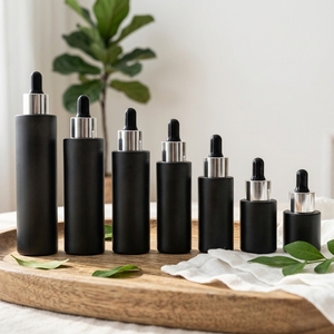Flacon compte-gouttes en verre ambré de 30 ml pour sérum cosmétique, huile essentielle, emballage avec col en aluminium argenté, pipette, logo personnalisé - Product Image 4