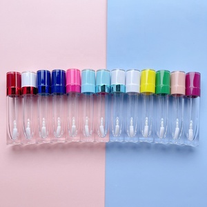JIE MEI Stock RTS Vente chaude 8ML Blanc Noir <span class=keywords><strong>Fushia</strong></span> Nude Rouge Flacon vide pour brillant à lèvres rond Tube de brillant à lèvres en plastique rond avec anneau - Product Image 1