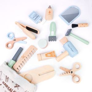 Ensemble de jeu de <span class=keywords><strong>salon</strong></span> de coiffure en bois, kit de jeu de rôle de coiffeur et de barbier pour enfants avec sac de <span class=keywords><strong>rangement</strong></span>, accessoires de beauté pour tout-petits - Product Image 5