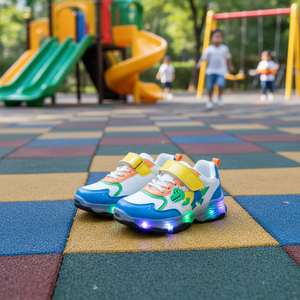 Zapatillas LED Coreanas OZKIZ para Niños de 2 a 6 Años, Primavera/Otoño, Producto de Moda Infantil al por Mayor - Product Image 3