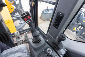 Motoniveladora Inteligente de 350HP para Minería Equipada con Control de Pendiente Transversal y Elevación - Product Image 5